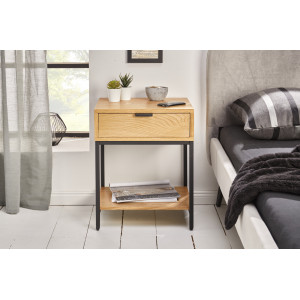 NORDIC modern tölgy éjjeliszekrény 40 cm – natúr / fekete