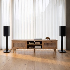 WEAVE modern TV-szekrény – tölgy / fekete – 150 cm Elemes bútor