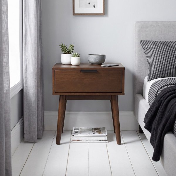 GRAIN modern éjjeliszekrény fiókkal – dió – 45 cm